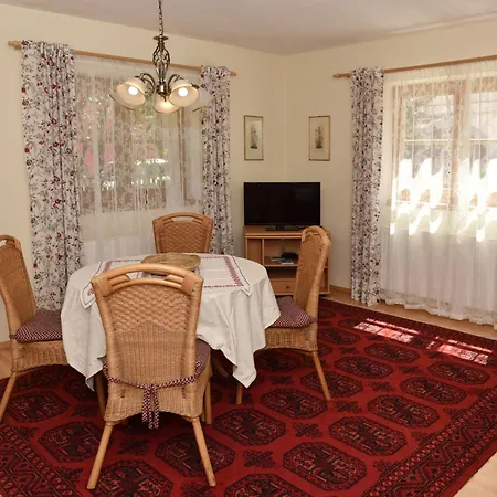 Haus Savoy - 2 Apartment Kitzbuhel